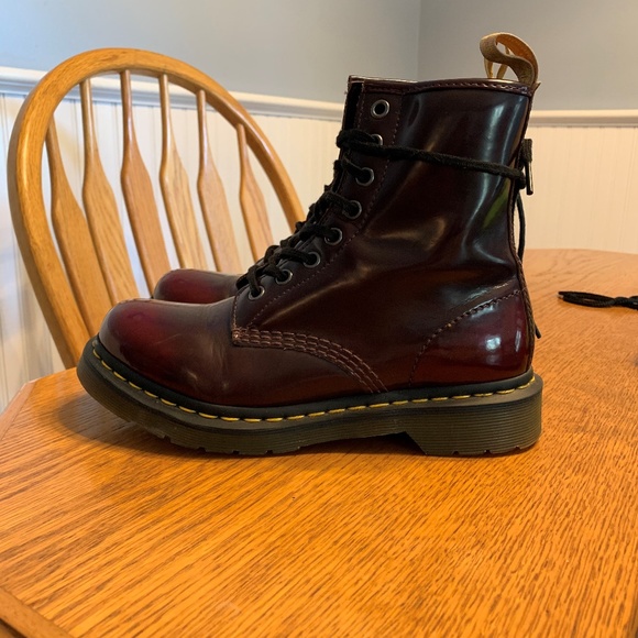 Boots - Picture 2 of 3